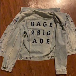 This unfortunately, doesn’t fit.